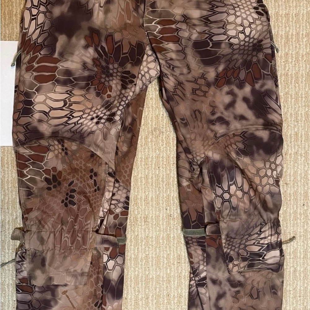 Bundle 2 Kryptek camo tactical pants and Wrangler